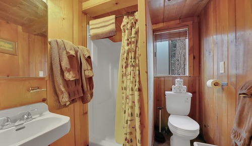 Cabins ( 6 person) Pet Friendly