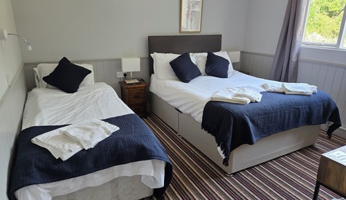 Classic Twin Room, Garden View