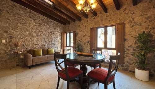 Exclusive-Apartment