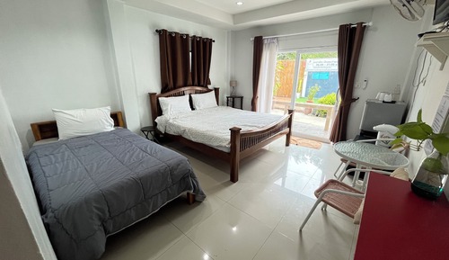 Triple Room (Old Building)