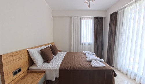 Deluxe-Doppelzimmer, Balkon, Poolblick