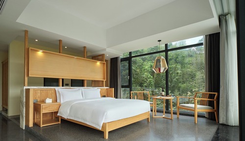 Classic-Doppelzimmer, Hügelblick