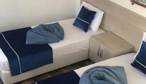 Standard-Doppelzimmer, Gartenblick