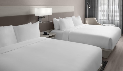 Zimmer, 2 Queen-Betten (Water View)