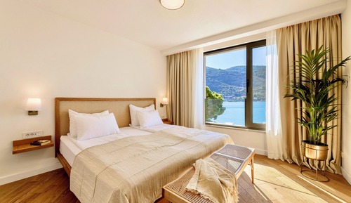 Exclusive-Villa, 4 Schlafzimmer, eigener Pool, Meerblick