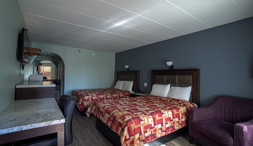 Doppelzimmer, 2 Queen-Betten