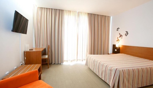 Basic-Dreibettzimmer