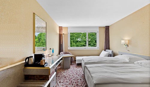 Dreibettzimmer