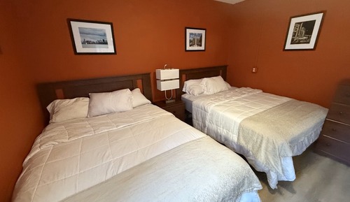Standard-Vierbettzimmer