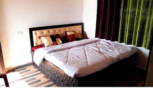 Deluxe-Doppelzimmer, Mehrere Betten