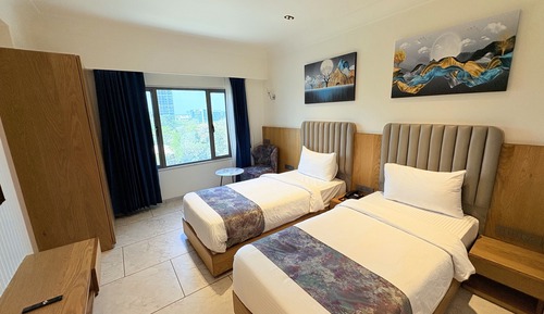Standard-Doppel- oder -Zweibettzimmer, Stadtblick
