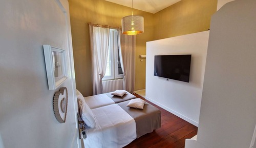 Standard-Doppel- oder -Zweibettzimmer, Parkblick