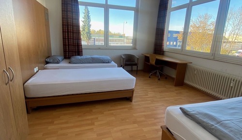Basic-Apartment, 5 Schlafzimmer, Küche