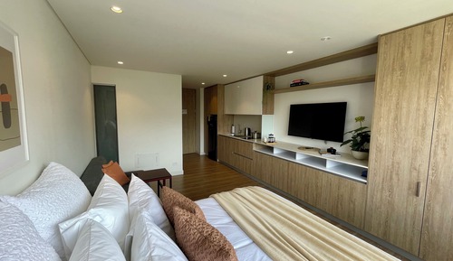 Basic-Apartment, Bergblick