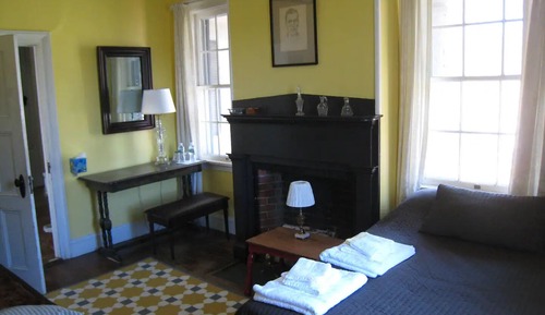 Dreibettzimmer, Gartenblick