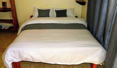 Standard-Doppelzimmer, Gartenblick