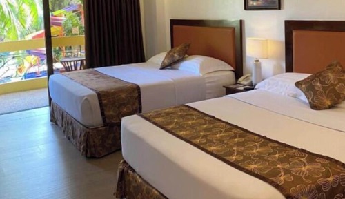 Deluxe-Doppel- oder -Zweibettzimmer, Blick auf die Anlage