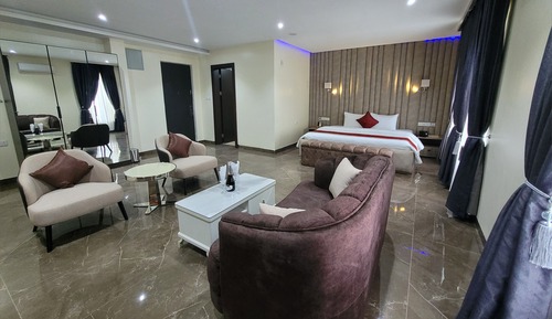 Premium-Einzelzimmer, Balkon, Stadtblick