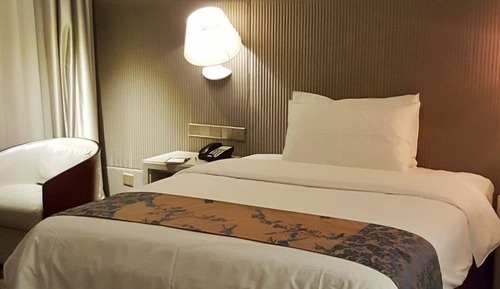 Superior-Doppelzimmer, Gartenblick