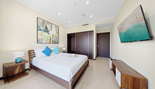 Luxury-Apartment, Blick auf die Anlage