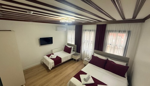 Familien-Dreibettzimmer, Stadtblick