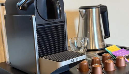 Suite, eigenes Bad (2)