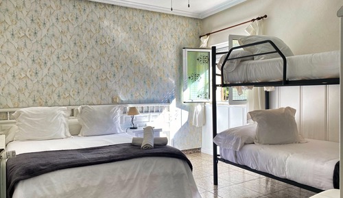 Vierbettzimmer