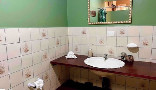 Classic-Doppelzimmer, Balkon, Blick auf den Innenhof