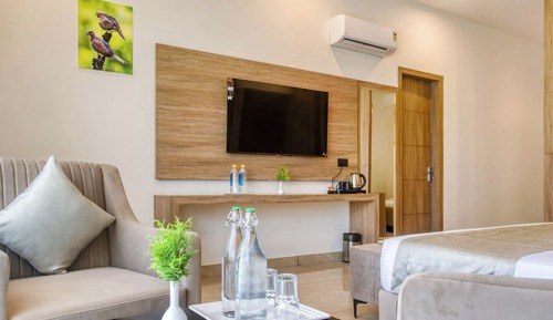 2 Bedroom Suites