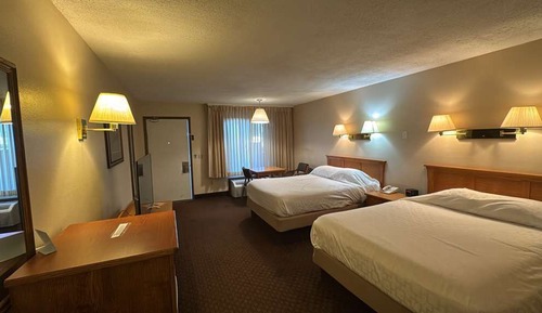 Zimmer, 2 Queen-Betten, Nichtraucher