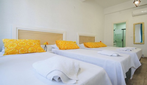 Familien-Vierbettzimmer