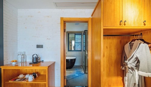 Exclusive-Doppelzimmer, Blick auf den Innenhof