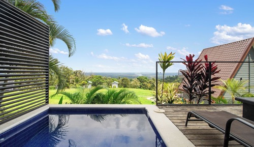 Superior-Bungalow, eigener Pool, Hügelblick