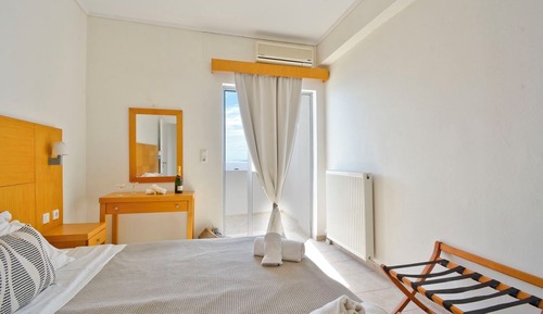 Basic-Apartment, Gartenblick