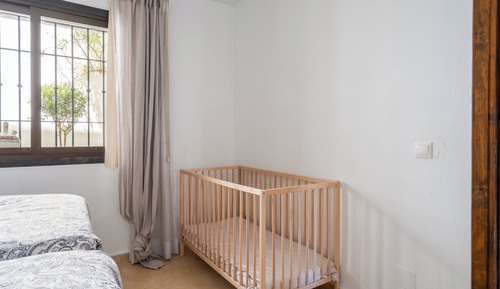 Superior-Apartment, Poolblick