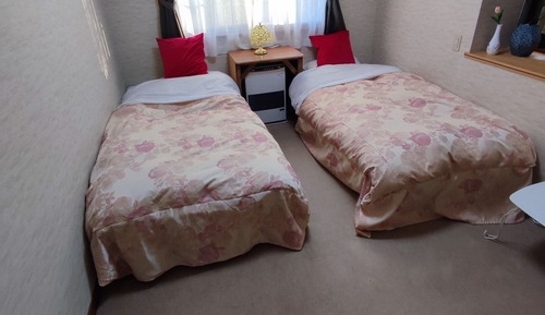 Zweibettzimmer, Bergblick