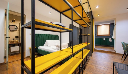 Deluxe-Apartment