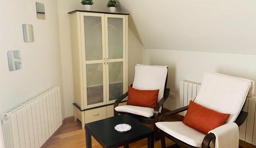 Studio, Balkon, Bergblick