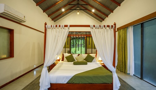 Honeymoon-Villa