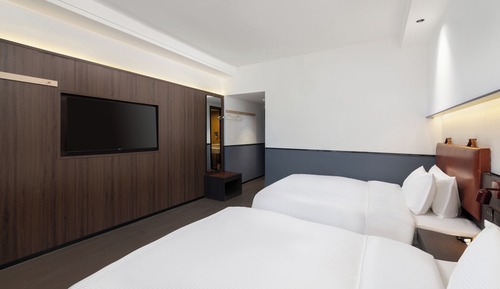 Basic-Zweibettzimmer, Stadtblick
