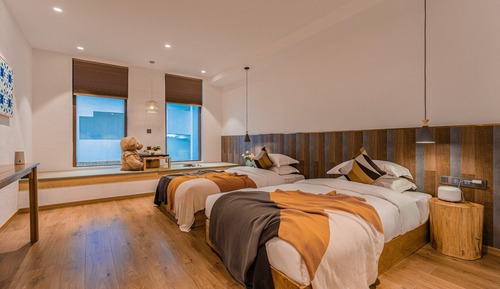 Comfort-Zweibettzimmer, Blick auf den Innenhof
