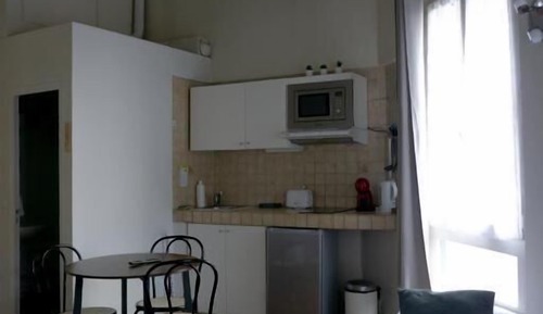 Studio, Mehrere Betten, Kochnische