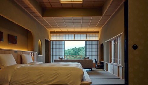 Zimmer (Standard Suite, Stone Bath B type)