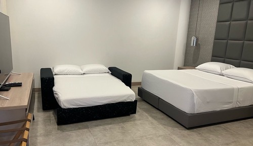 Familien-Vierbettzimmer