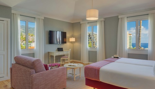 Junior-Suite (Partial Sea View)