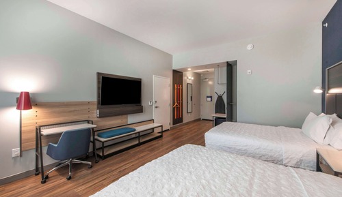 Zimmer, 2 Queen-Betten, barrierefrei, Badewanne (Mobility & Hearing)