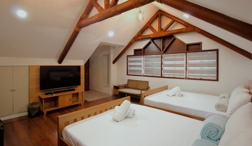 Deluxe-Vierbettzimmer