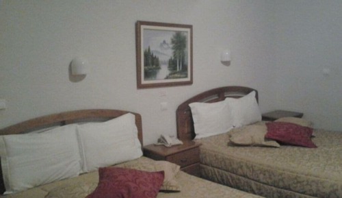 Standard-Vierbettzimmer