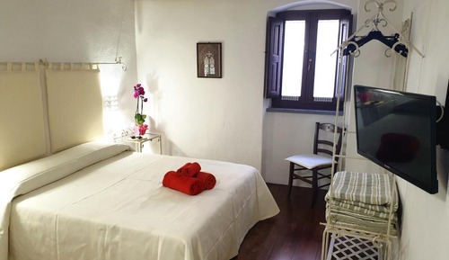 Classic-Doppel- oder -Zweibettzimmer