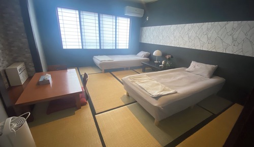 Basic-Zweibettzimmer, Parkblick